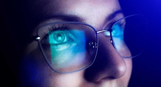 Why to wear bluecut eyeglasses while working on laptop?