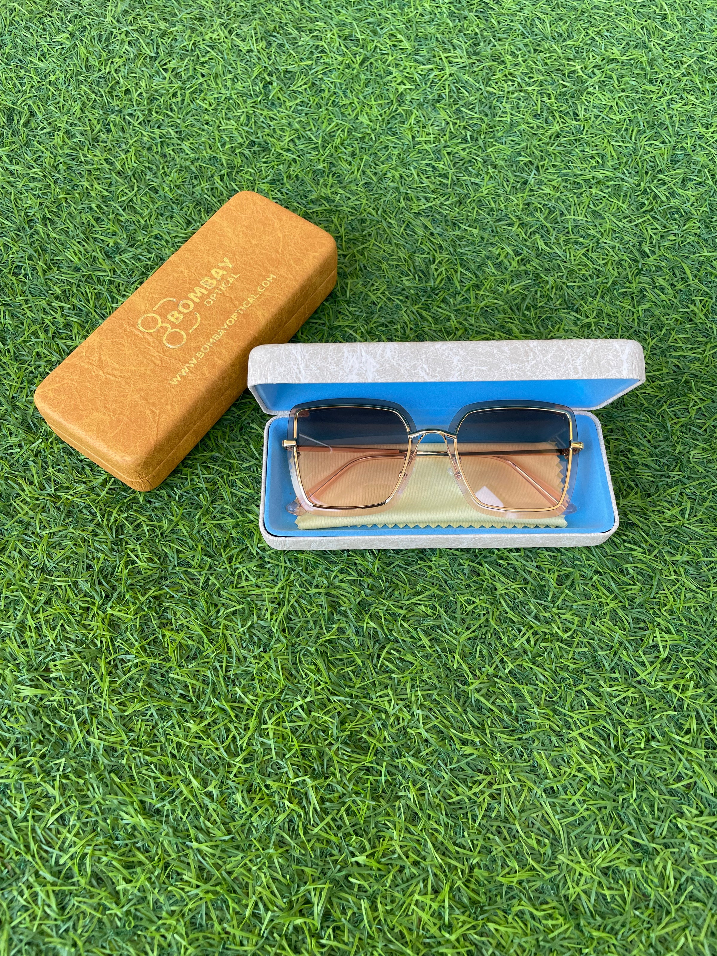 Golden Frame with Brown Gradient Sunglasses - Bombay Optical